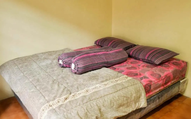 Villa Kota Bunga Ade Type Jepang - 0220 – Guest Rooms – Jakarta