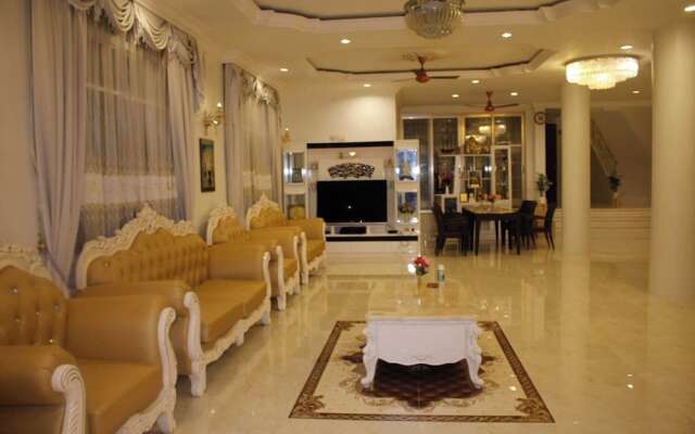 Narong Ek Residence View & Pool Villa