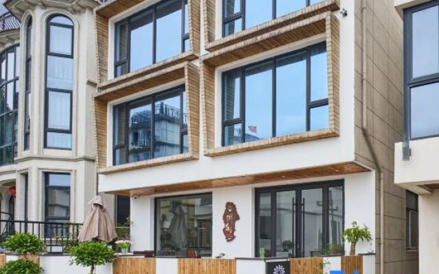 Floral Hotel·Shengsi Fengshe hotel (Nanchangtu Beach)