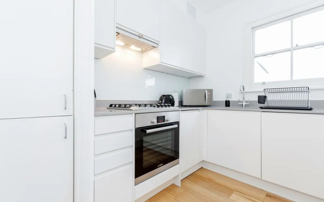 LCS Oxford Street Apartments