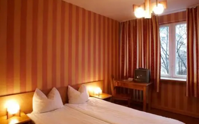 Kolonna Hotel Kuldiga