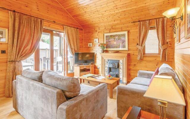 Tilford Woods Lodge Retreat