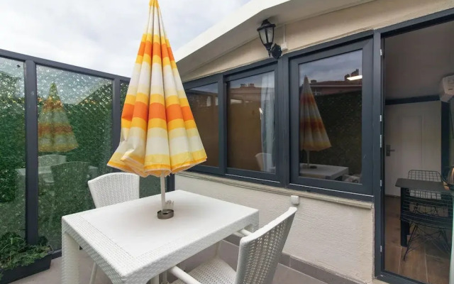 Nomad Hub Istanbul Suit