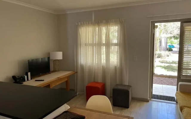 Happy Home Rondebosch