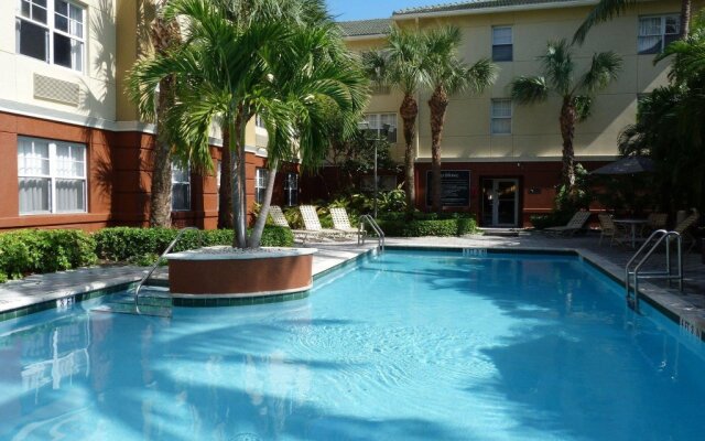 Extended Stay America Premier Suites Ft Lauderdale CypressCk