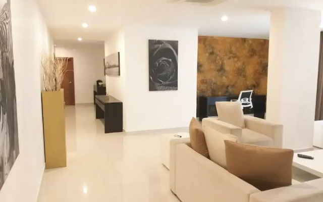 Platinum One Suites - 3 Bedroom