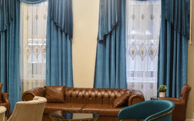 Luxir Hotel