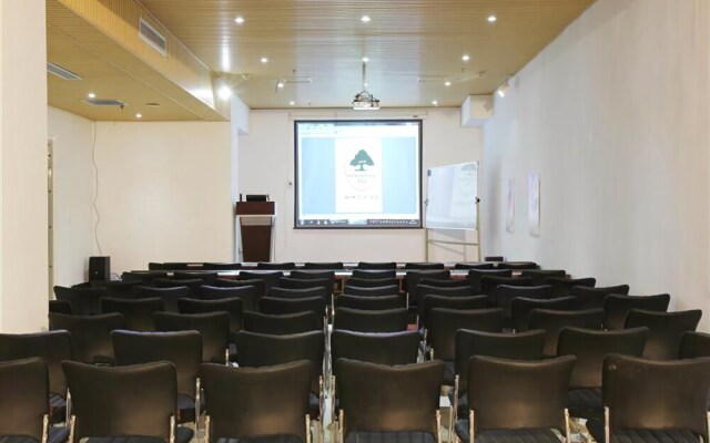 GreenTree Inn Tianjin Xiqing Development Zone Renrenle Square Express Hotel
