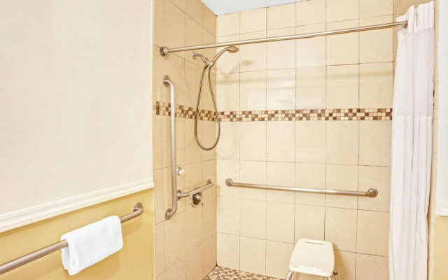 Days Inn Whittier Los Angeles