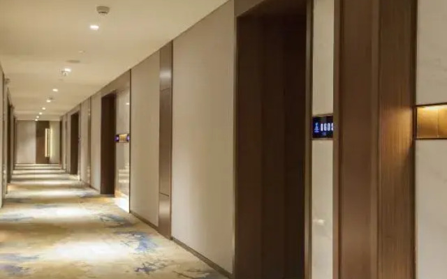 Beijing Reunion Holiday Hotel