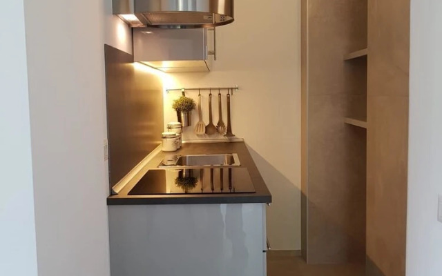 BMP Apartment Azalea