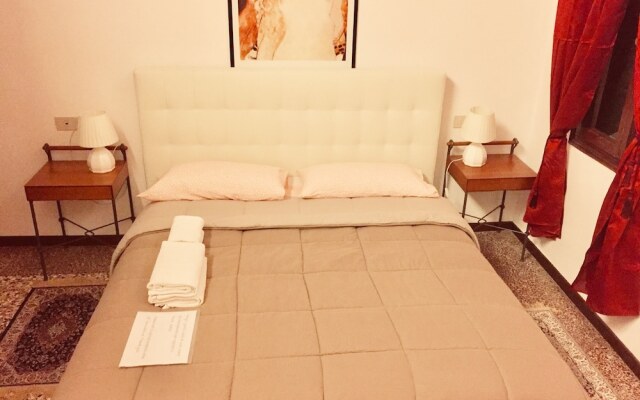 Hesperia Apartment