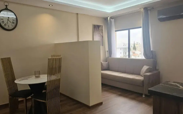 38 LCA - Stay Van Gogh Apartment