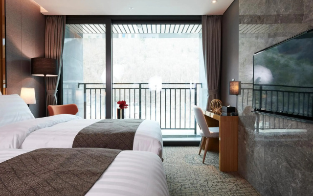 Jeongseon JS Grand Palace Hotel