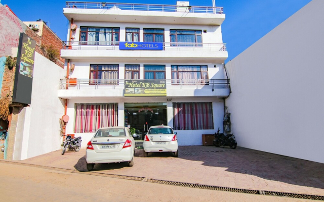 Fabhotel Kb Square