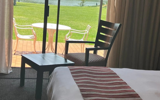 African Sky Hotels - Pine Lake Inn