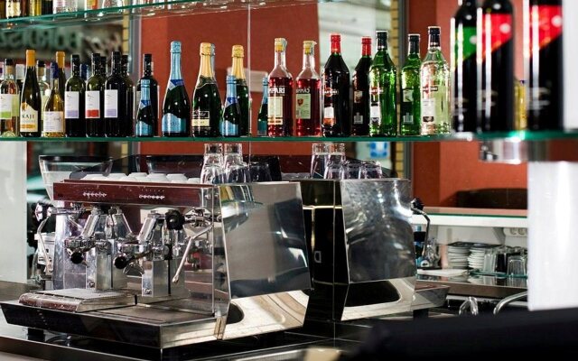 Royal Park Boutique Hotel