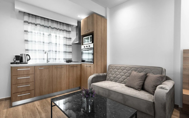 Penthouse Level 8 Nilie Hospitality MGMT