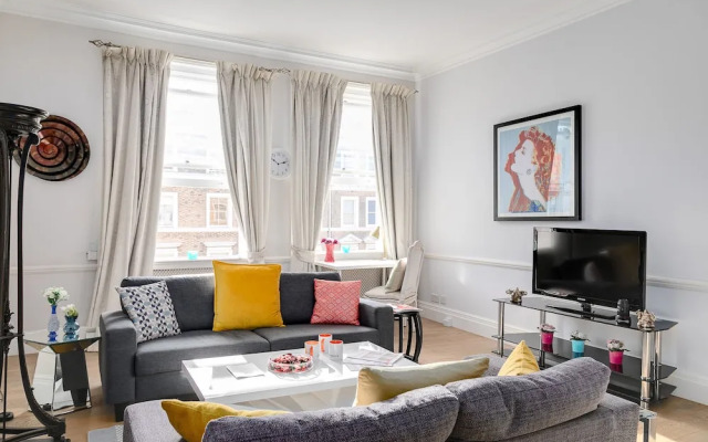 Exclusive Balcony Relax 2 bed Hyde Park Living