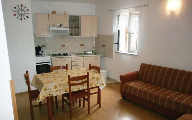 Apartments by the sea Valun, Cres - 8081