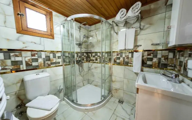 Doga Kosku Abant Bungalow Evleri