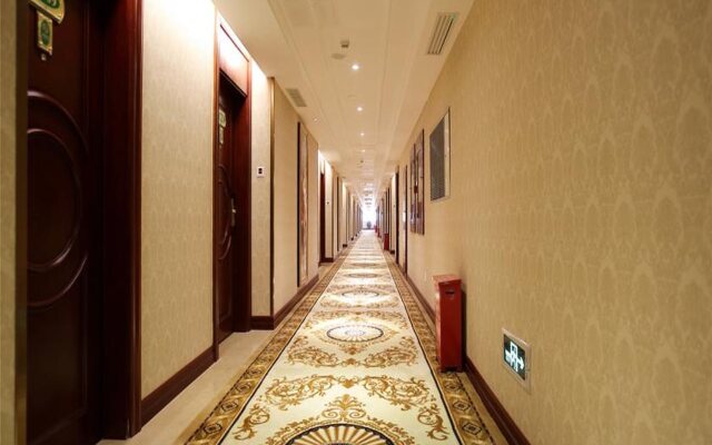 Vienna Hotel Shenzhen International