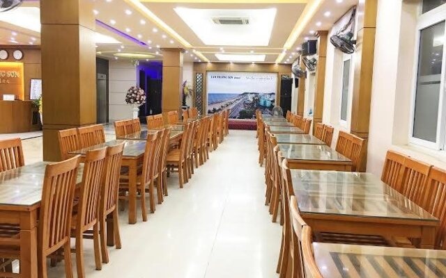 Khach san Tan Truong Son