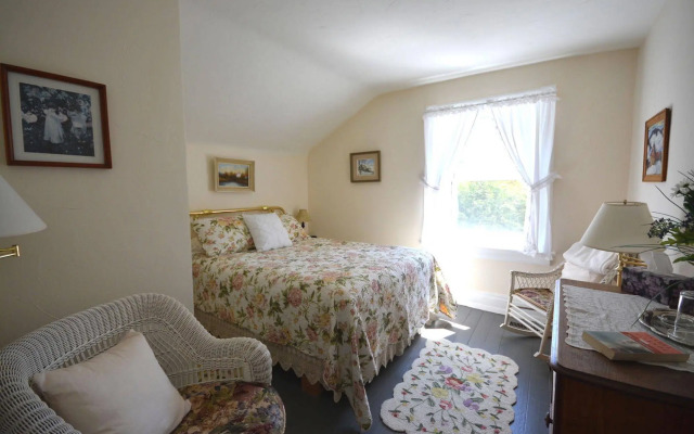 1842 Bed & Breakfast