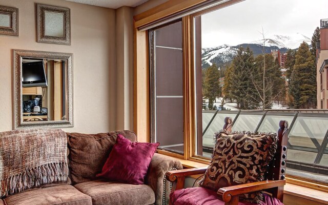 Skier's Choice Studio