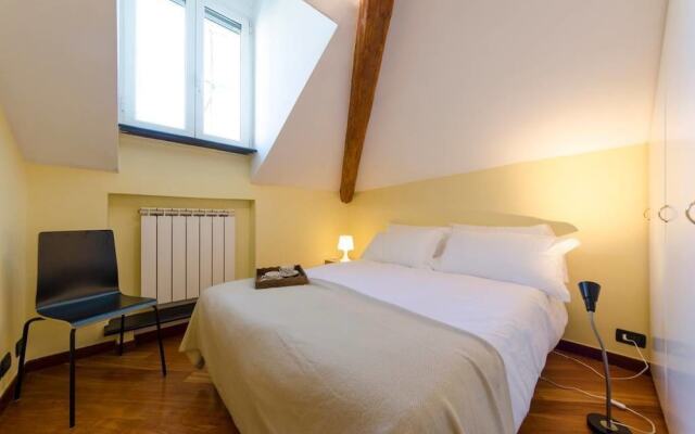 Hintown Privilege Flat