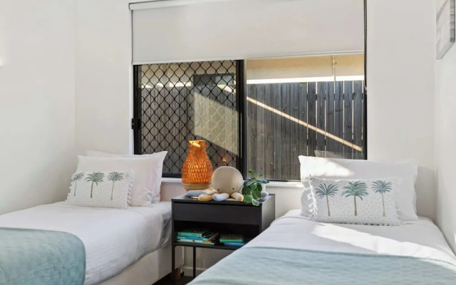 Trinity Oasis Spa BBQ Family Retreat