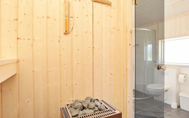 5 Star Holiday Home in Großenbrode