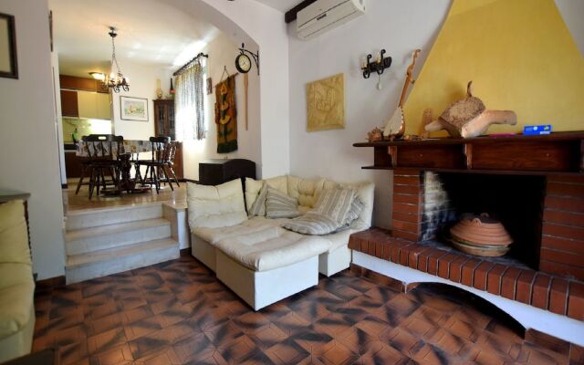 House Mungo-private Garden and Close to the Beach