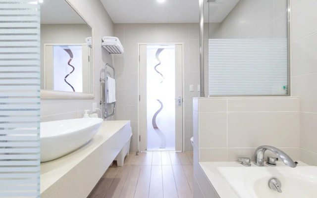 M Hotel