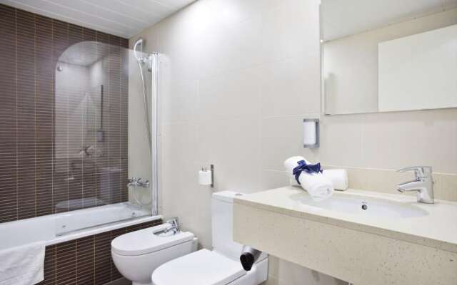 Habitat Apartments Guitart