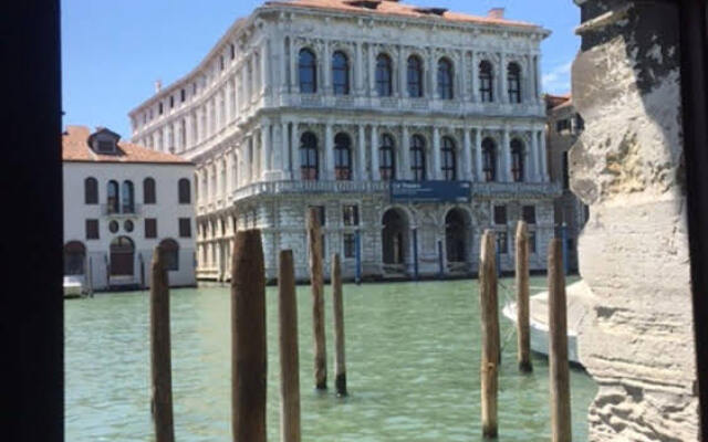 Luxury Venice Apartments