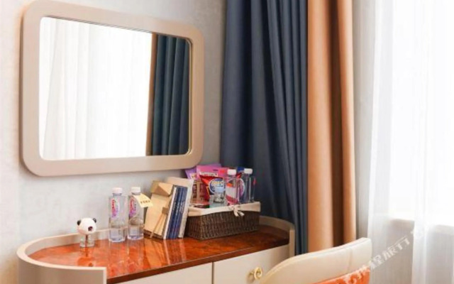 Dongpo Jiayuan Hotel (Meishan Impression Water Street)