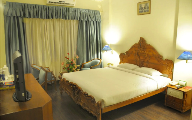 Nalapad's Hotel Bangalore International