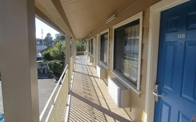 Rodeway Inn Monterey Near Fairgrounds