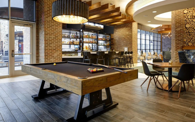 Archer Hotel Boston/Burlington