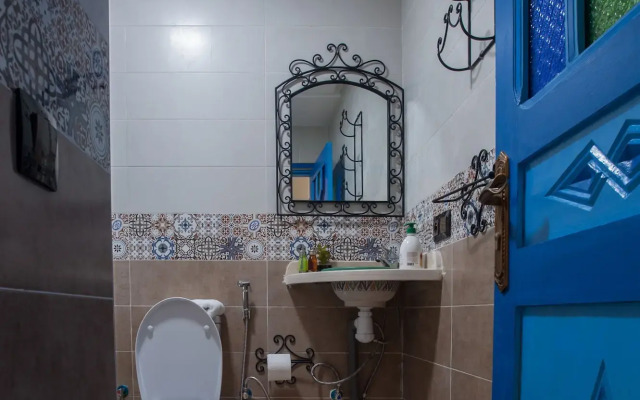 Puerta Azul
