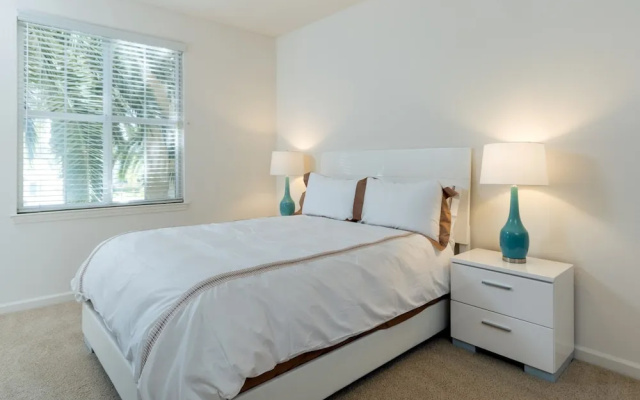 Bluebird Suites in North San Jose