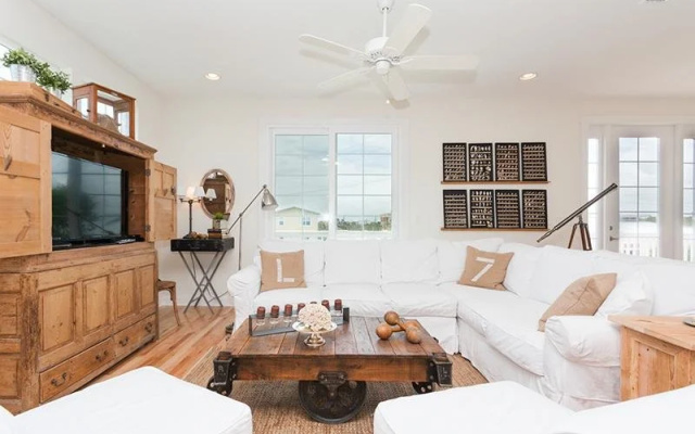 Upper Deck By Vacation Rental Pros
