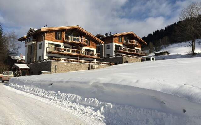 Lush Apartment in Kaprun With Sauna, Hot Tub & Views