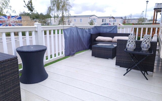 Impeccable 2-bed Apartment in Tattershall Lakes