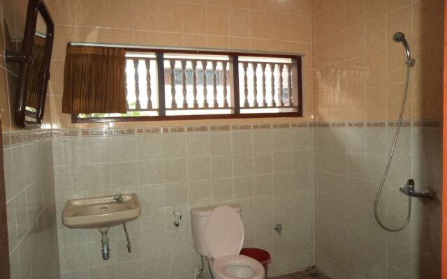 Brata Home Stay