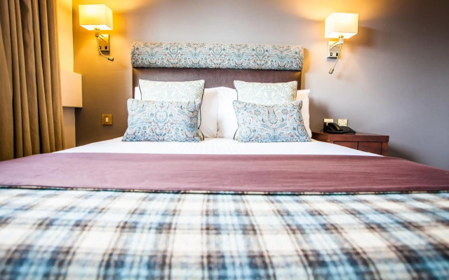 Stirling Court Hotel