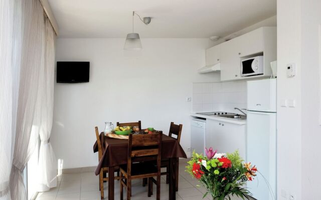 Nice Apartment With a Bbq, Near Montréal du Gers
