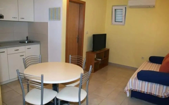 Sini - With Parking - A4