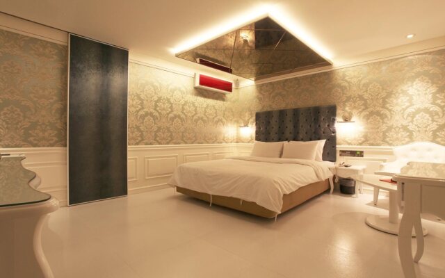 Hotel Lava Seocho
